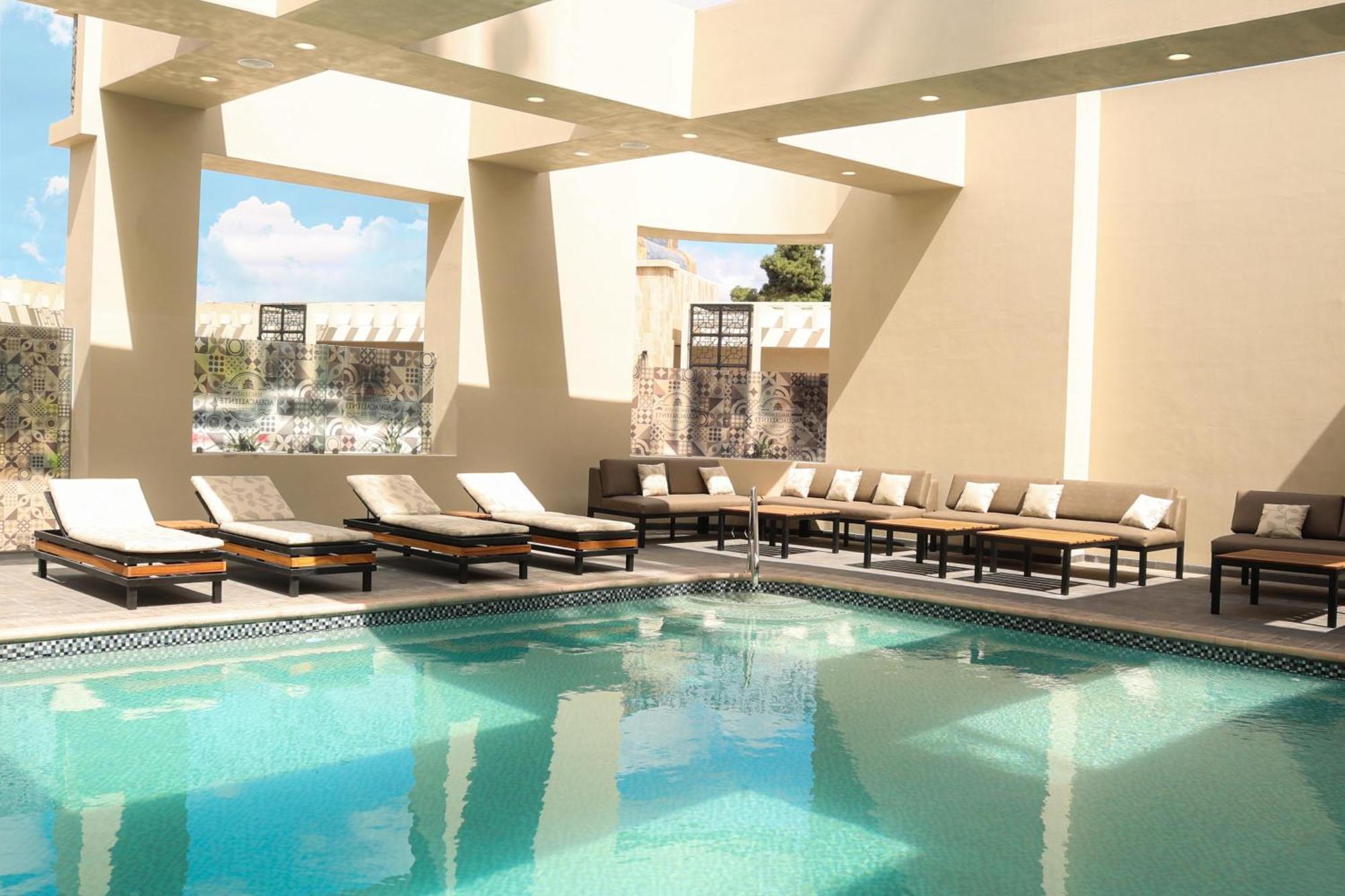 Hotel Hacienda Aguacaliente Тіхуана Екстер'єр фото